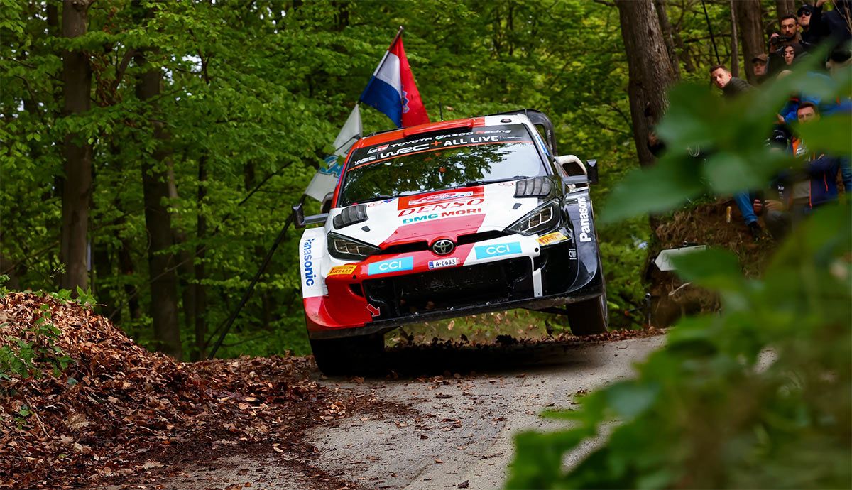 Kalle Rovanperä vuelve a vencer con su Toyota GR Yaris Rally1 y es más líder del WRC. Foto: Toyota.