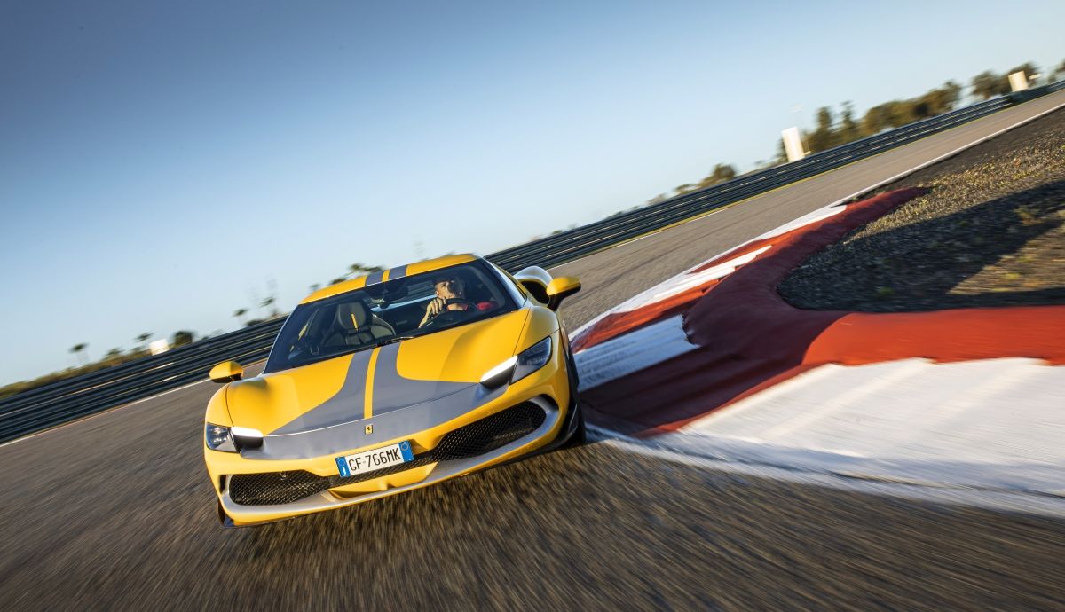 Ferrari 296 GTB, probamos el nuevo superdeportivo y te damos nuestras opiniones
