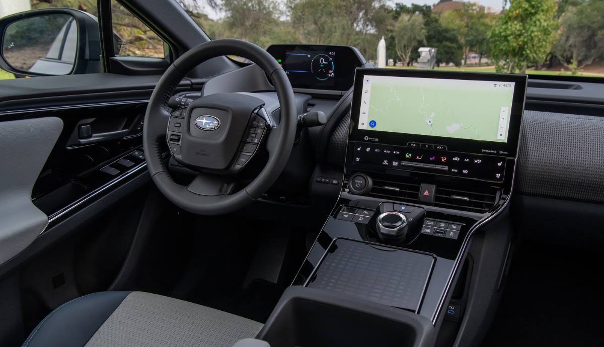 Subaru Solterra 2022 12