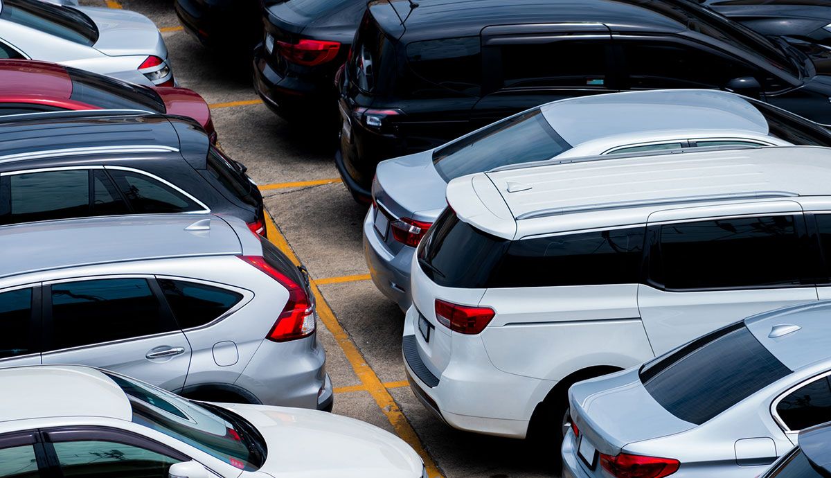 Los vehículos de más de 15 años ya tienen cifras de ventas superiores a las de los vehículos nuevos. Foto: iStock.