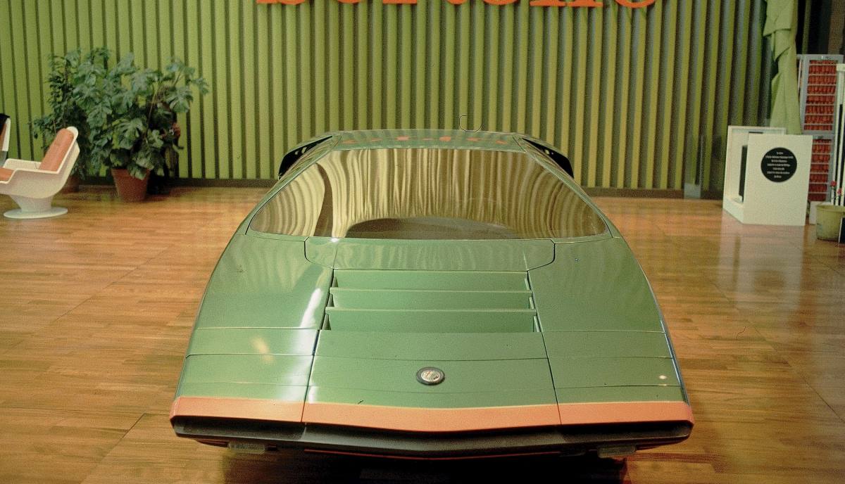 Alfa Romeo Carabo 02