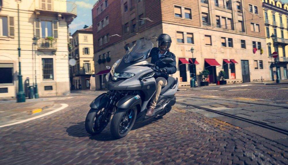 Yamaha Tricity 300, desplázate con seguridad y mínimo gasto respecto a un coche, y con carné B