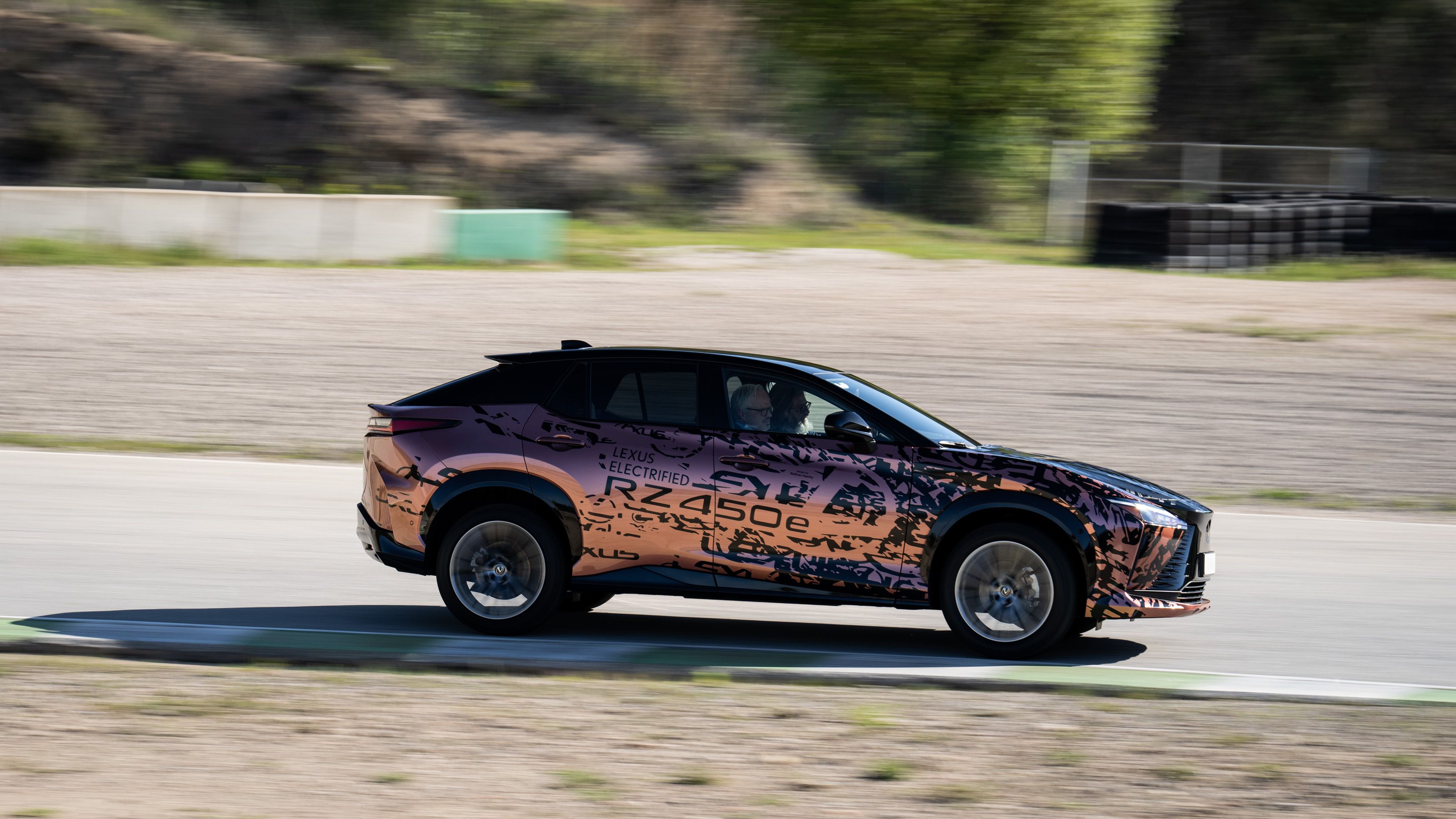 LEXUS RZ 450e