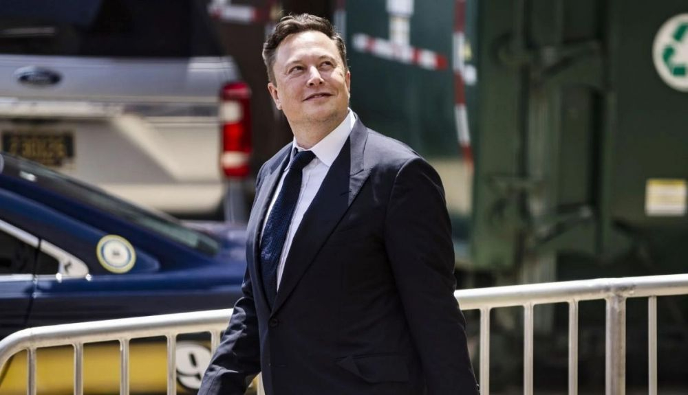 El patrimonio neto de Elon Musk alcanzó un máximo de 340 mil millones de dólares en noviembre de 2021. El patrimonio neto de Elon Musk alcanzó un máximo de 340 mil millones de dólares en noviembre de 2021.