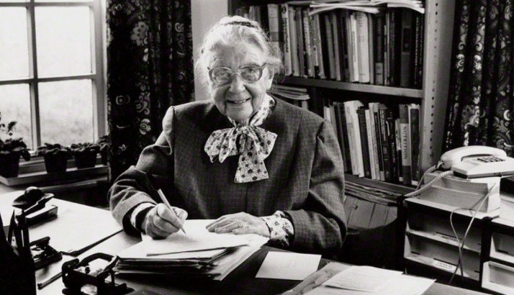 La científica Elsie Widowson dirigió el programa de racionamiento de alimentos del gobierno británico durante la Segunda Guerra Mundial.