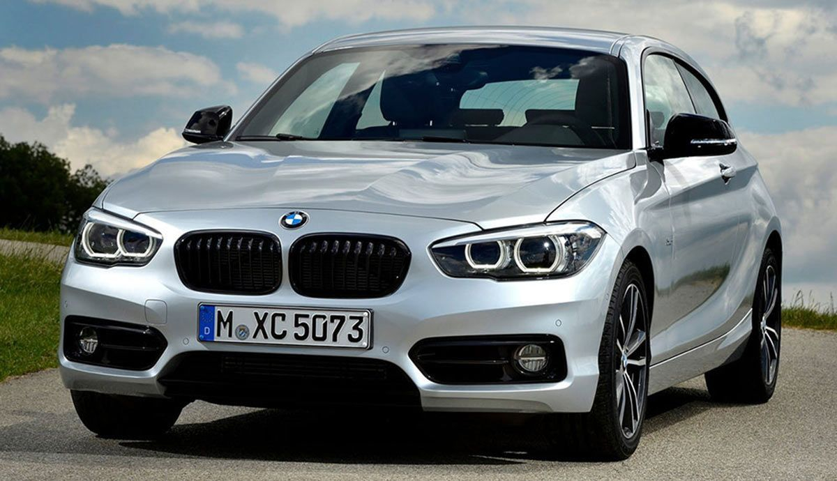 BMW 1 Series 3 door 2018 1600 01