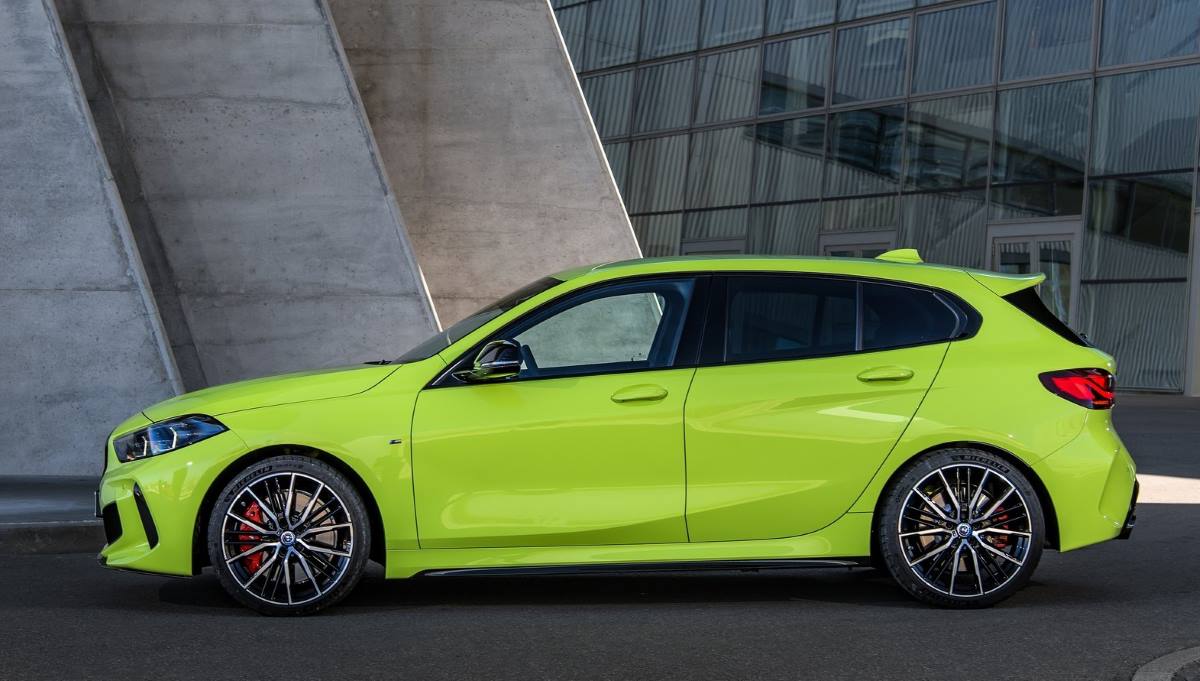 BMW m135i xDrive 2023 2