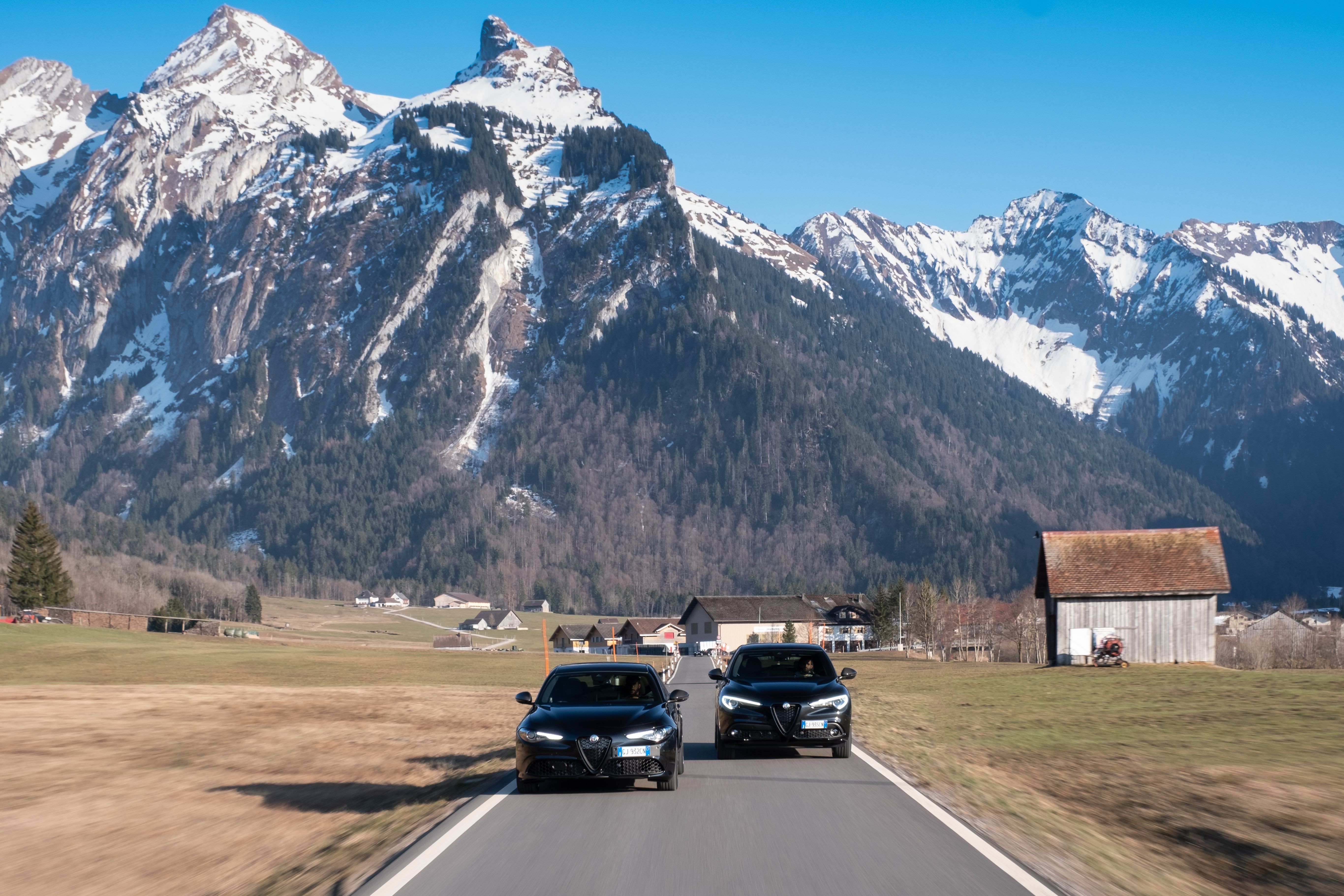Alfa Romeo Giulia y Stelvio Estrema