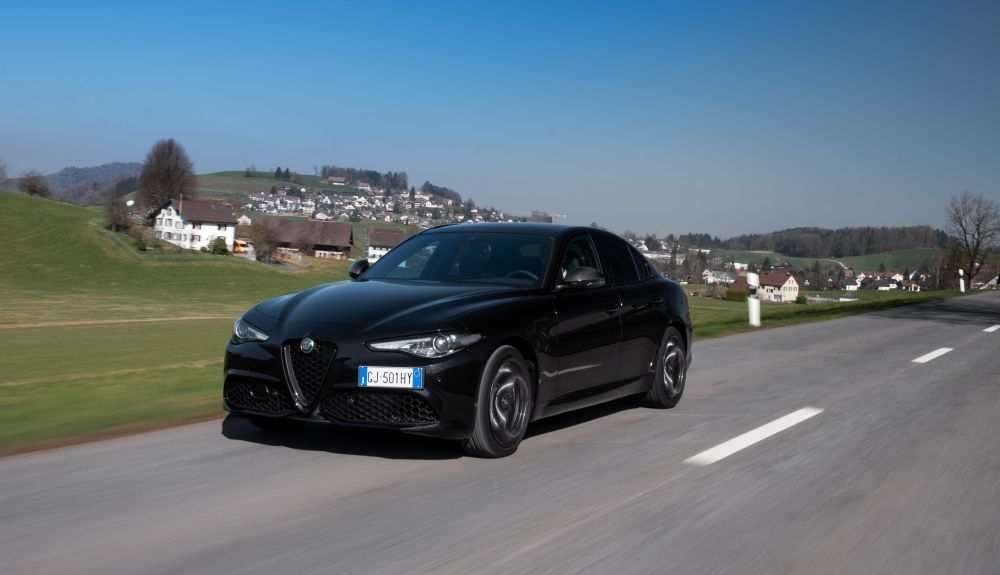Alfa Romeo Giulia Estrema Alfa Romeo Giulia Estrema