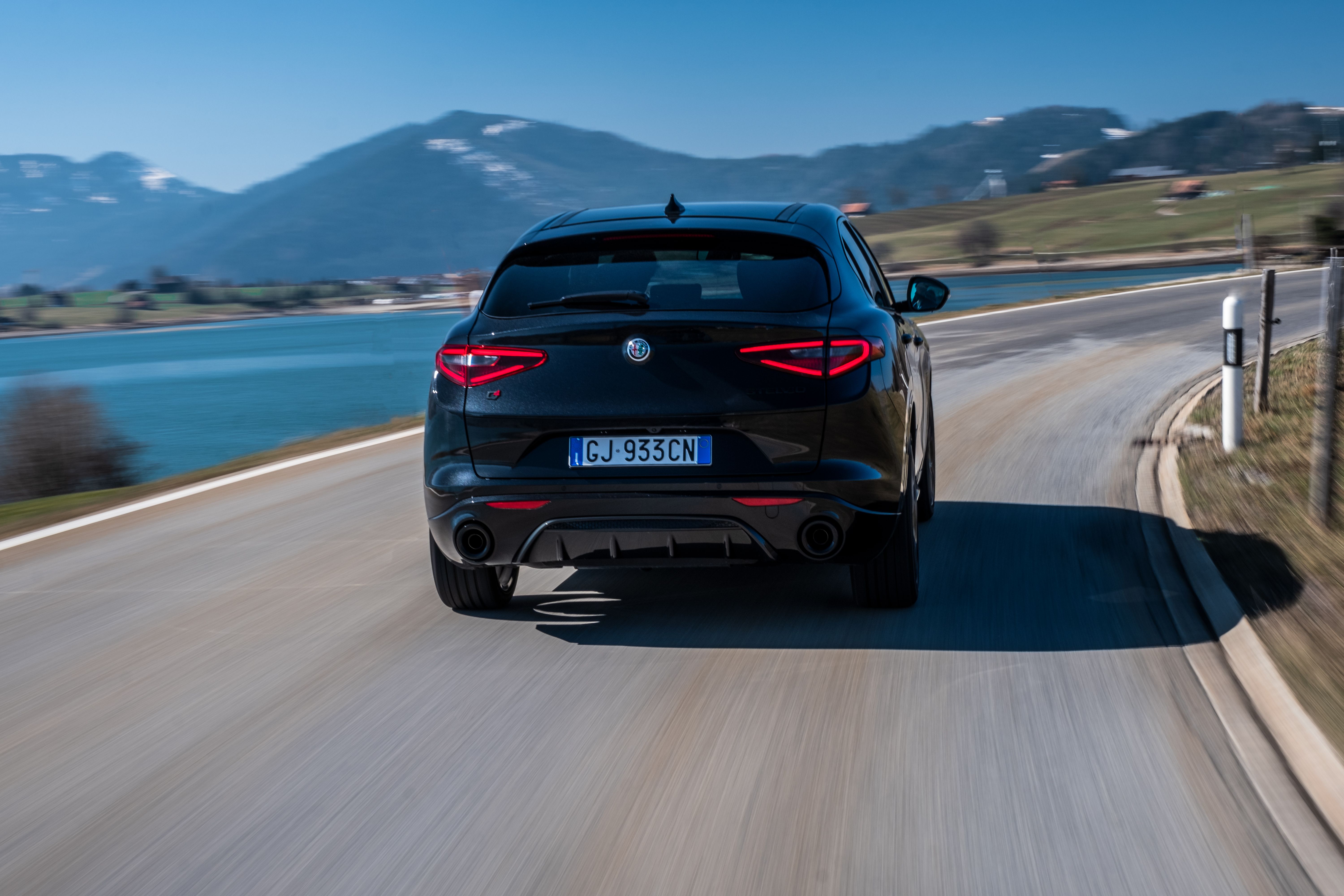 Alfa Romeo Giulia y Stelvio Estrema