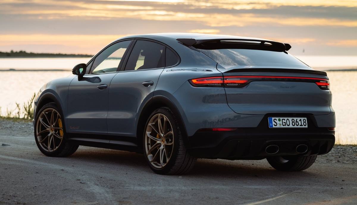 Porsche Cayenne Turbo GT 2