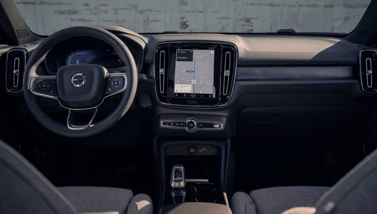Volvo XC40 2022 8
