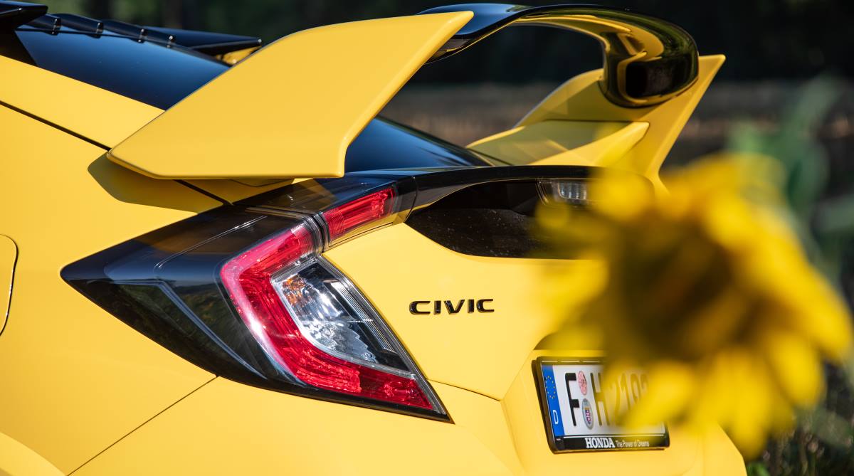 Honda Civic Type R Limited Edition 8