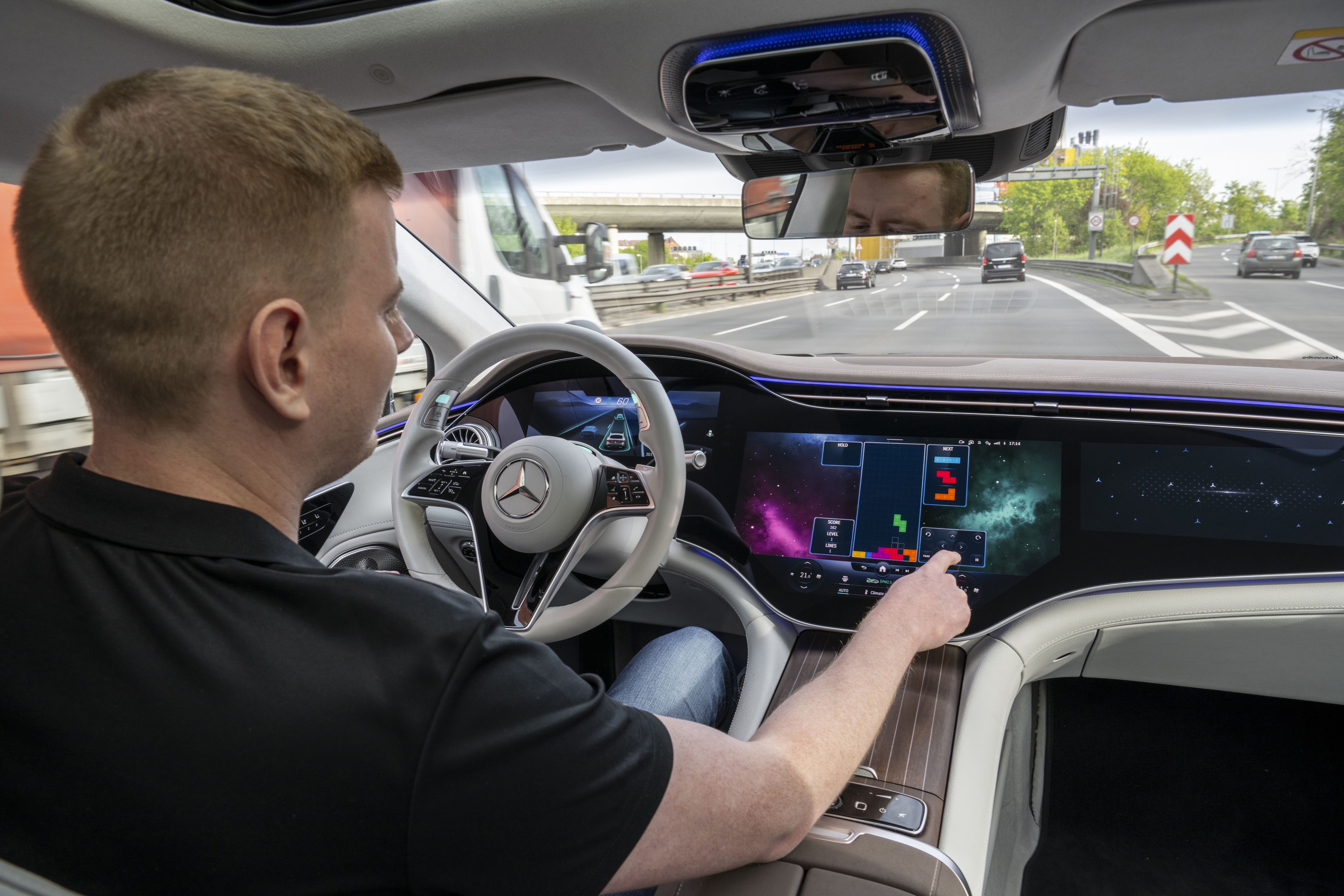 Así funciona la tecnología Drive Pilot de Mercedes (3)