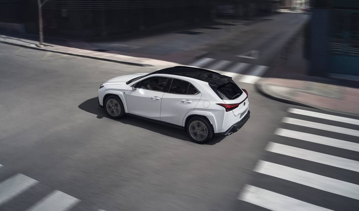 Lexus UX 2023 3
