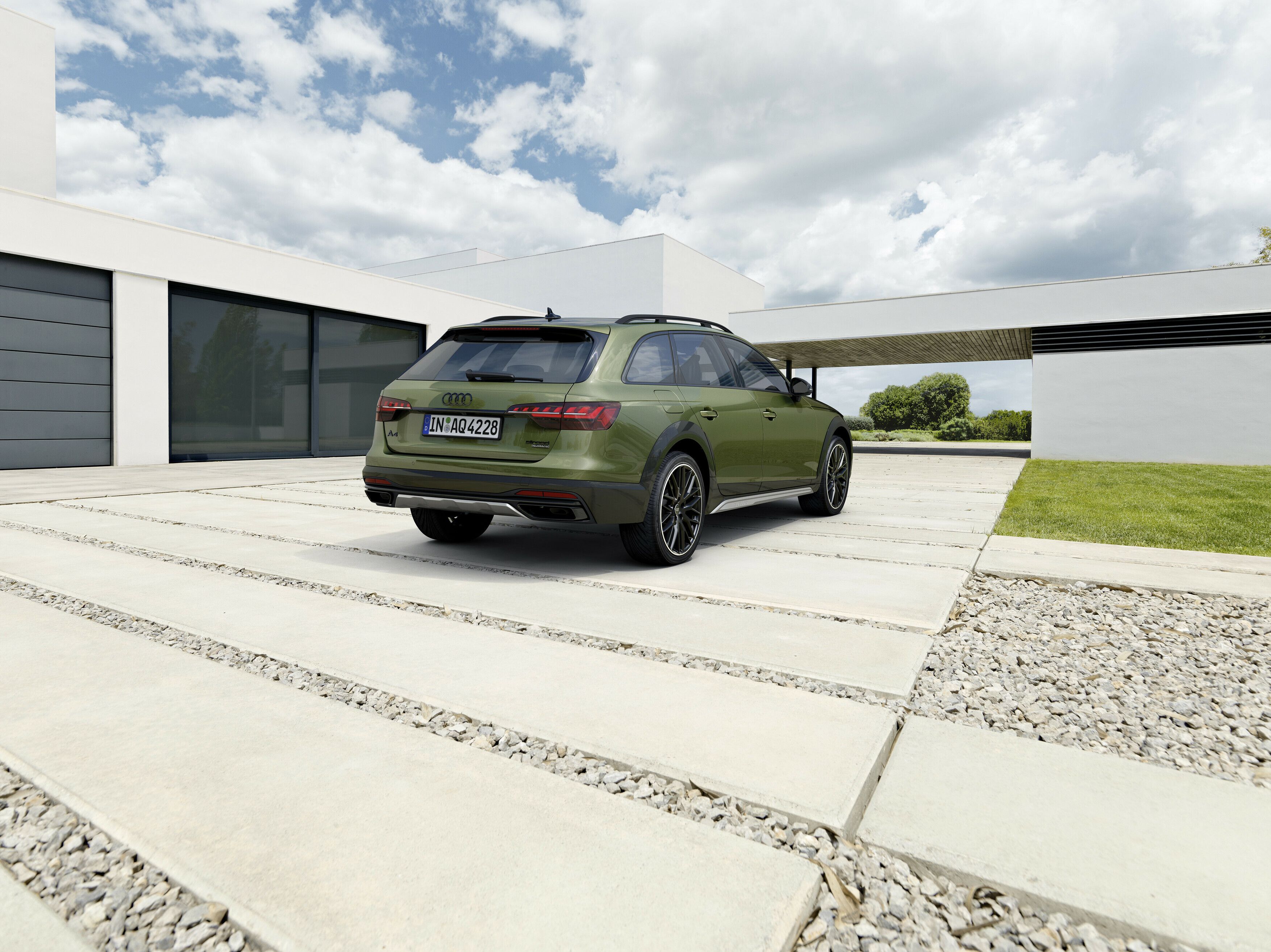 Audi A4 Allroad 2023