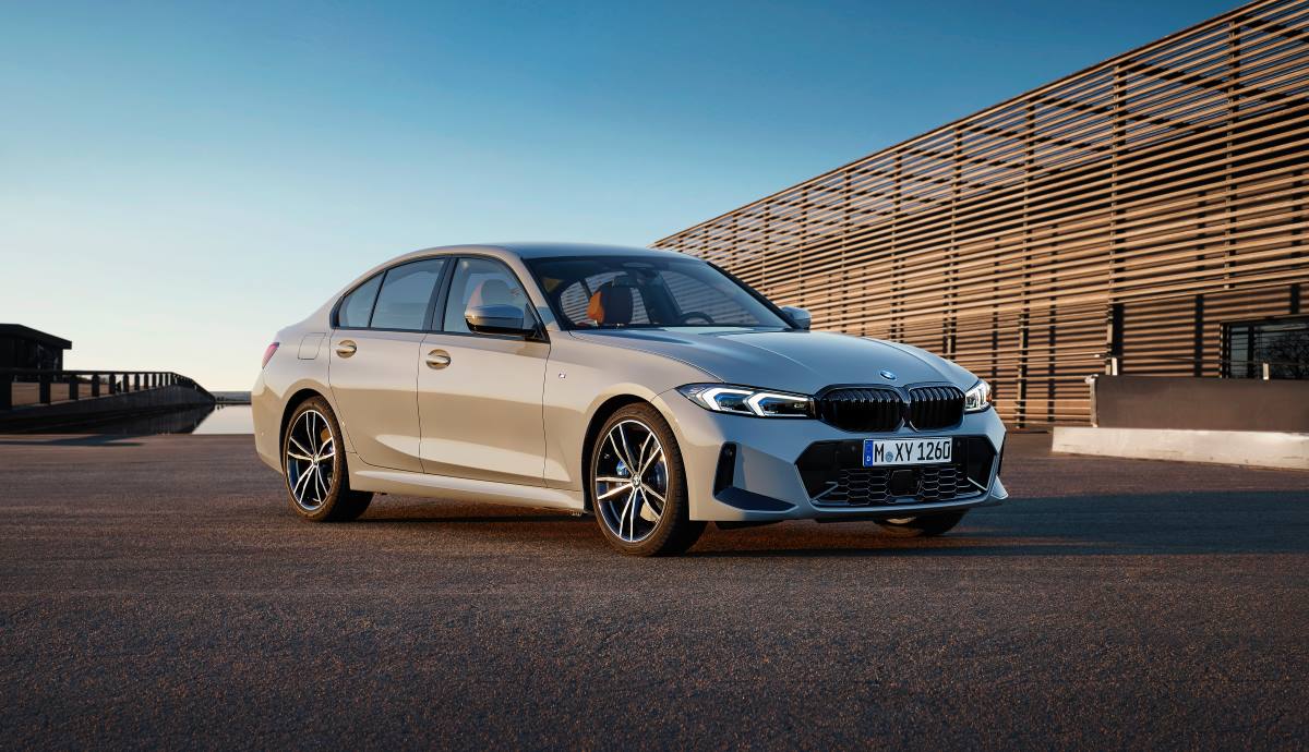 BMW Serie 3 2022 oficial 8