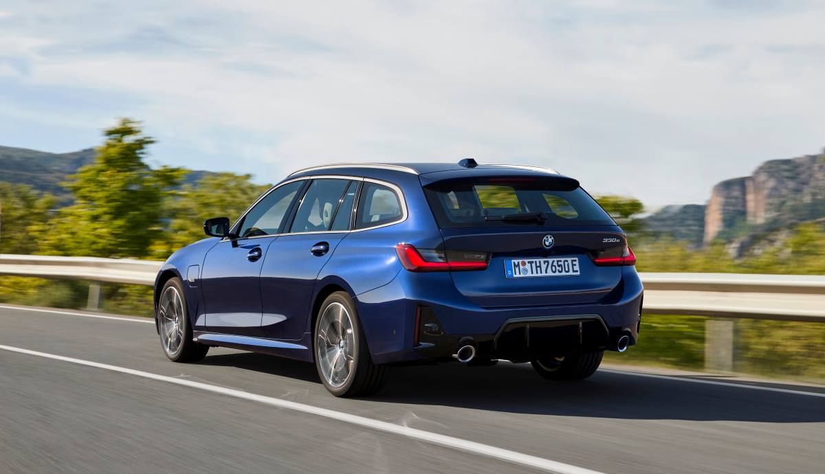 BMW Serie 3 2022 oficial 10