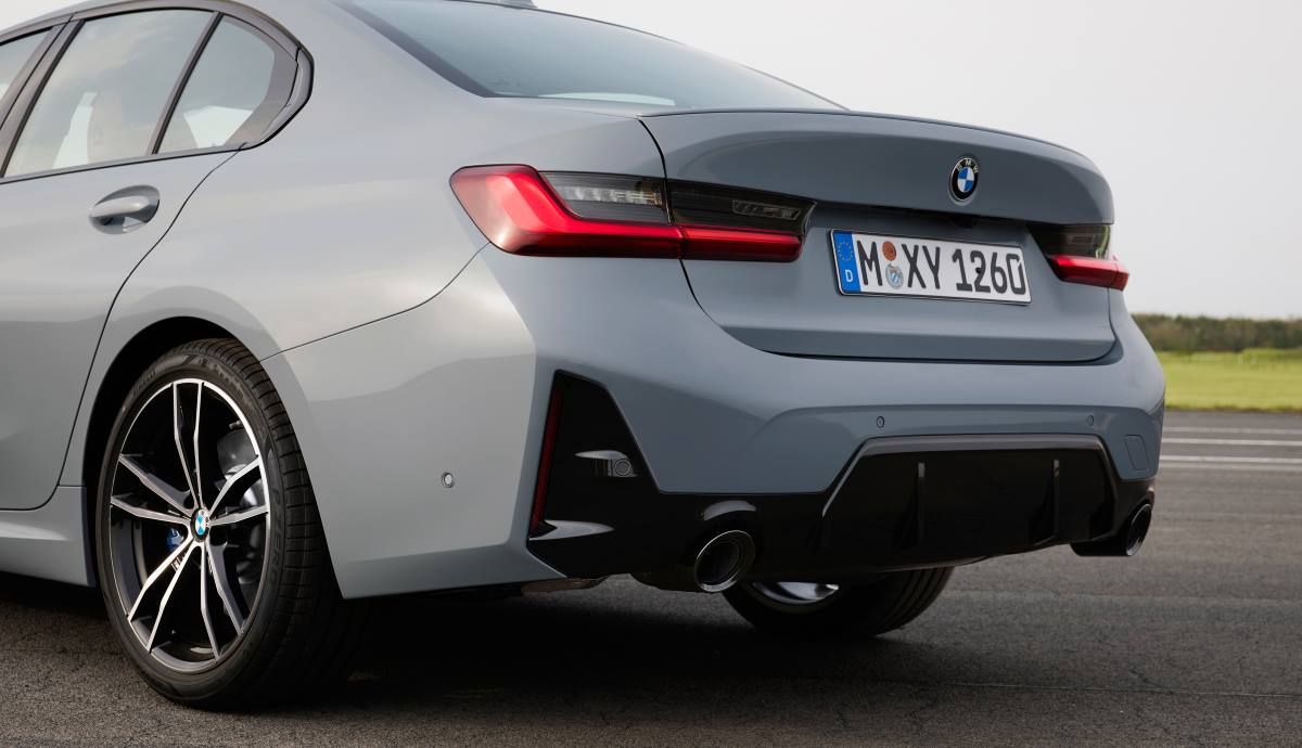 BMW Serie 3 2022 oficial 16