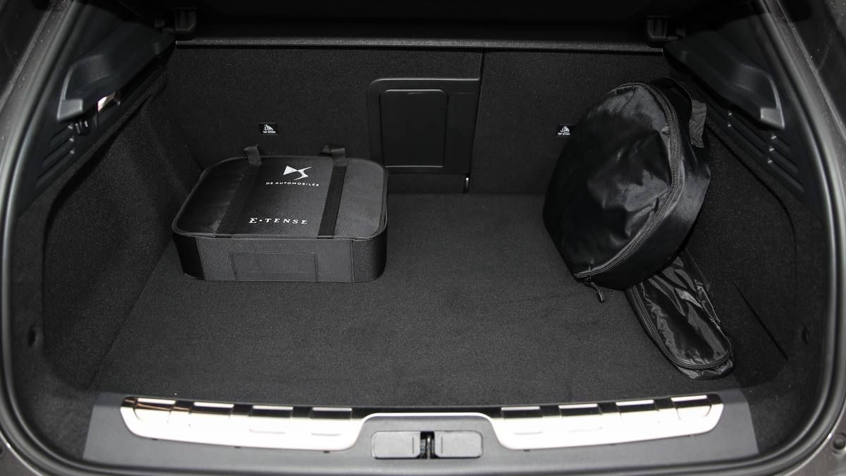 DS 4 E Tense 225 10