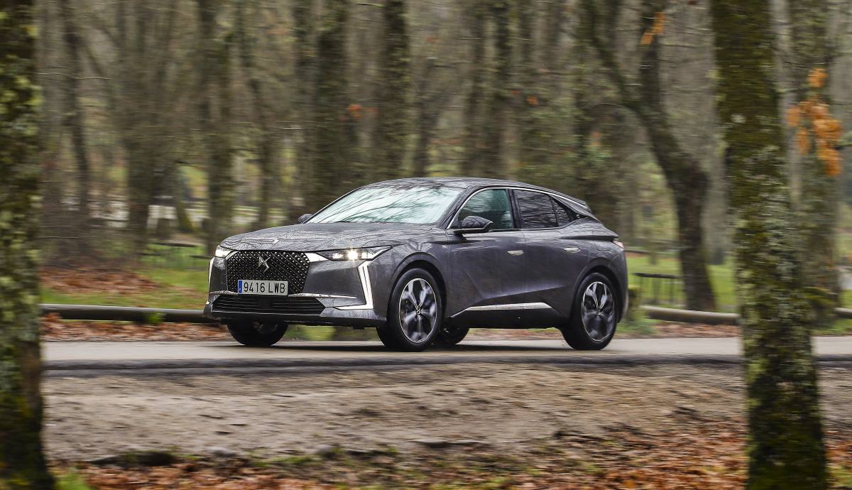DS 4 E Tense 225 21