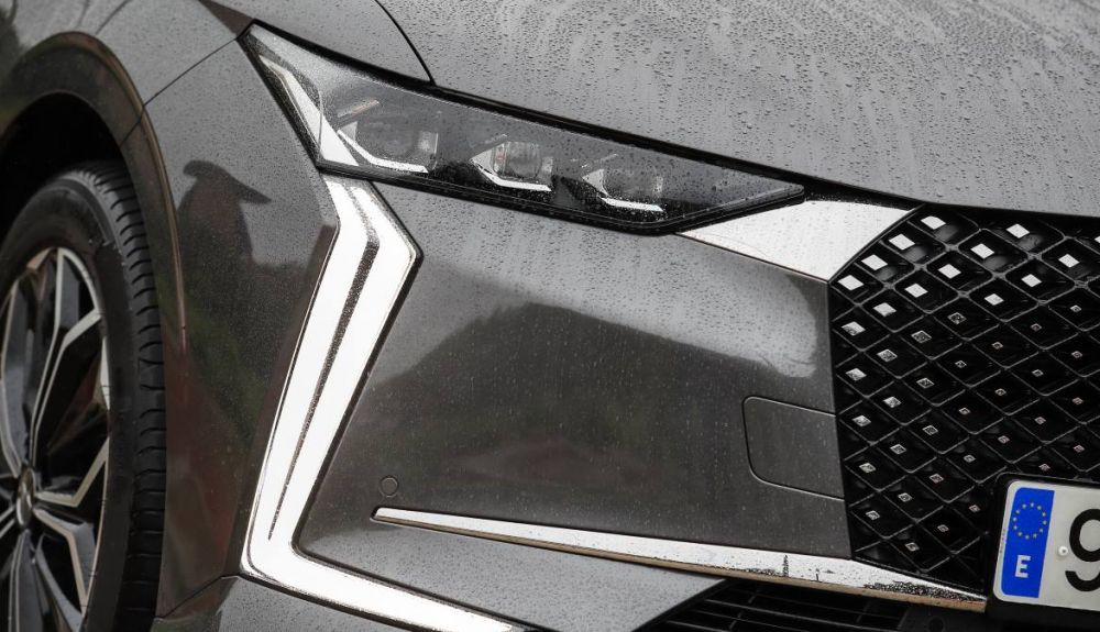 DS 4 E Tense 225 14 DS 4 E Tense 225 14