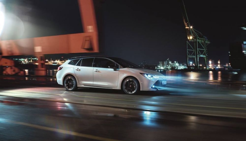 toyota corolla 2022 6 1 1000x575 1 1000x575