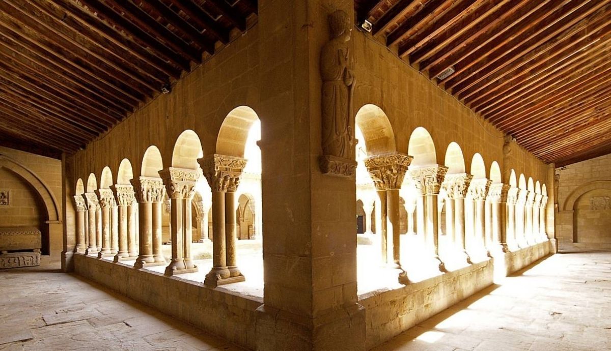 Aragón esconde tesoros como el Claustro de San Pedro en Huesca.
