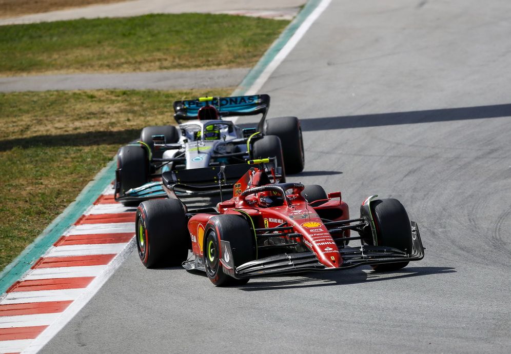Problemas durante toda la carrera para Carlos Sainz (Ferrari)