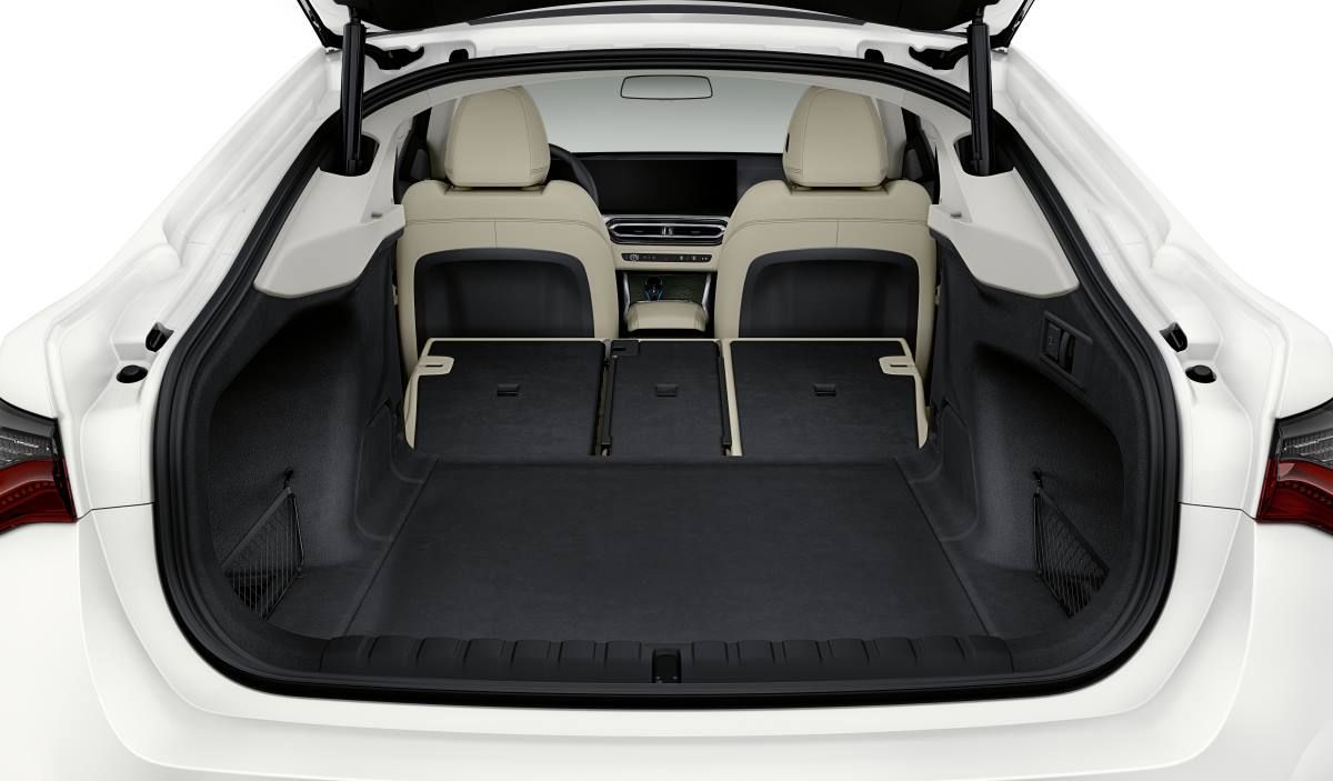BMW i4 ya a la venta 5