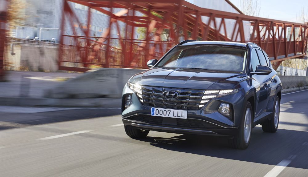 hyundai tucson 029 1 1000x575 1 1000x575