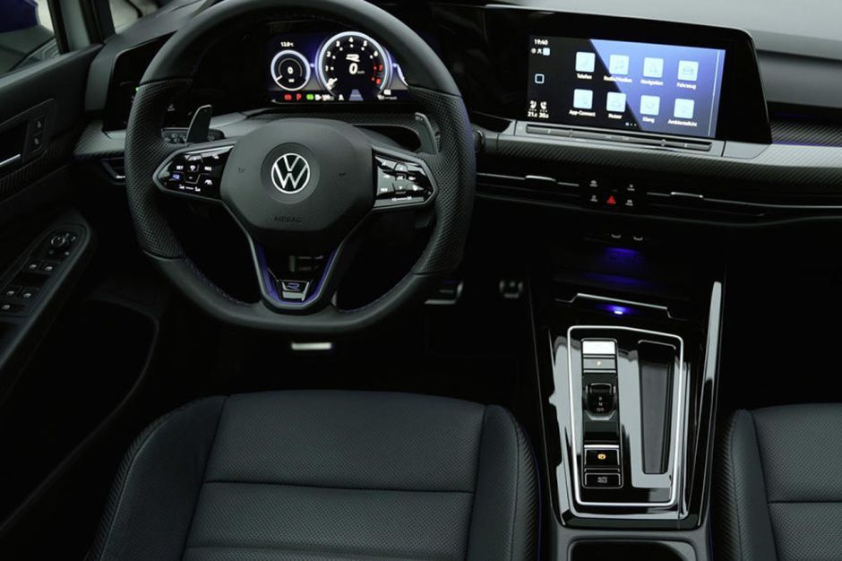 Volkswagen Golf R 20 Years Edition 2022.