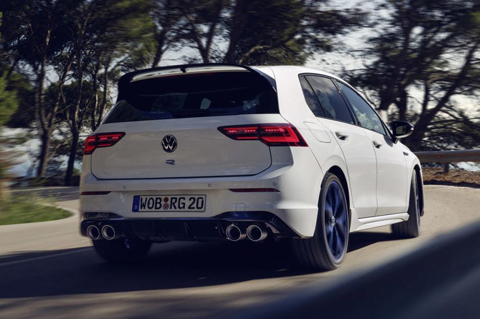 Volkswagen Golf R 20 Years Edition 2022.
