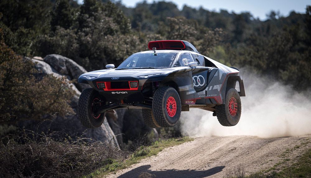 Nos subimos al Audi RS Q e-tron.