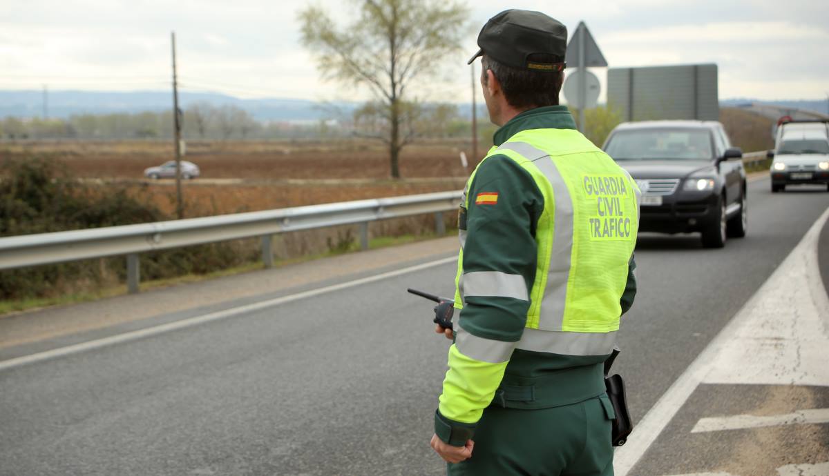 Consulta una a una todas las infracciones por las que la DGT te resta puntos en tu carné