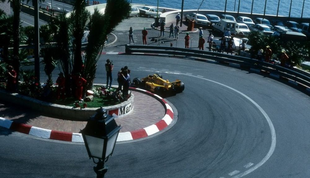 Ayurton Senna es el piloto con más victorias En la foto en 1987 con Lotus Ayurton Senna es el piloto con más victorias En la foto en 1987 con Lotus