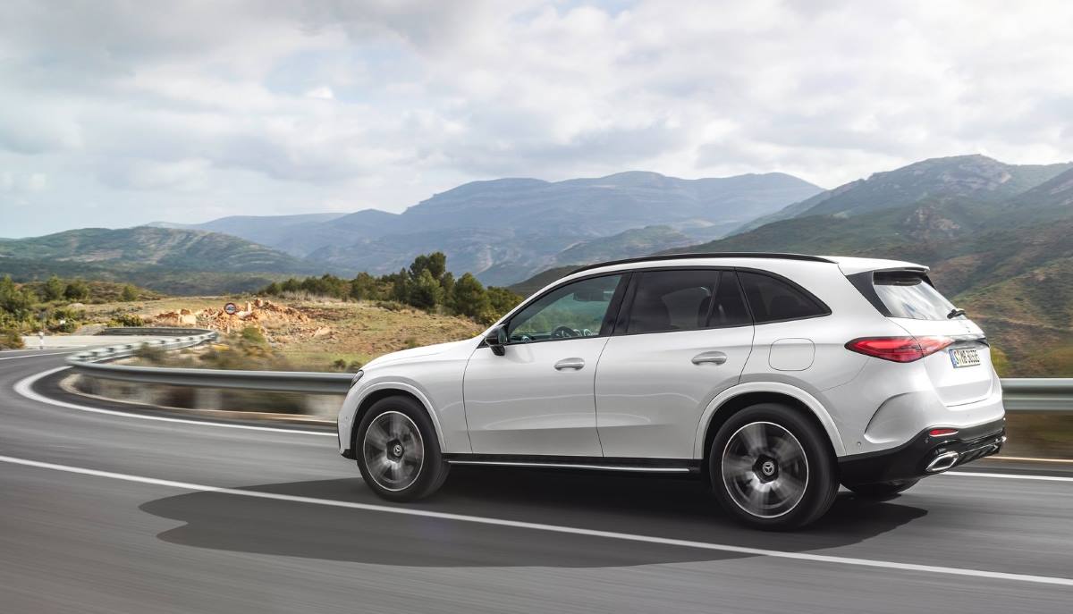 Mercedes GLC 2023 10