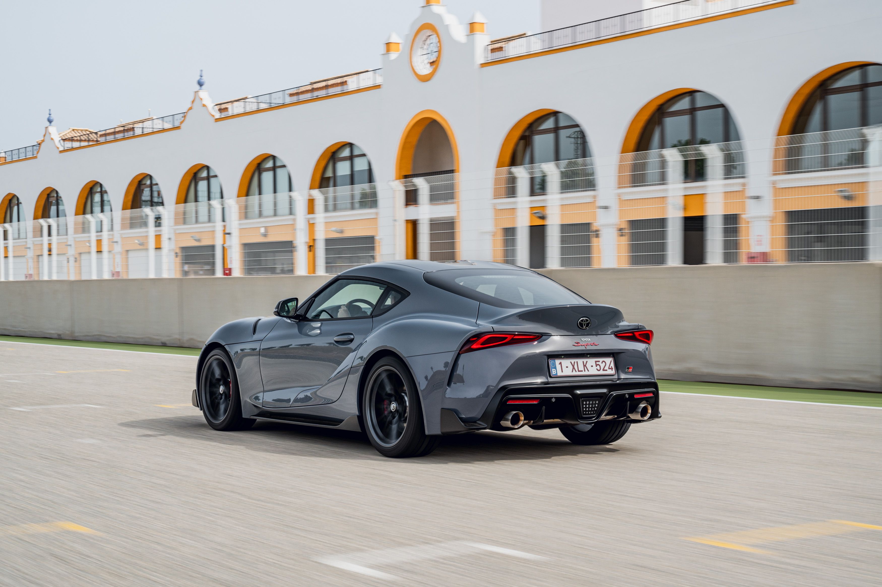 Toyota GR Supra MT