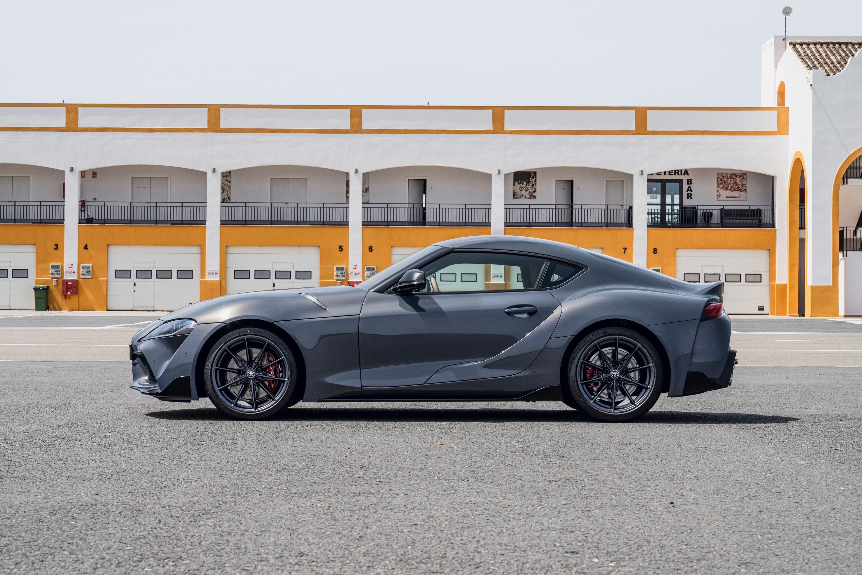 Toyota GR Supra MT