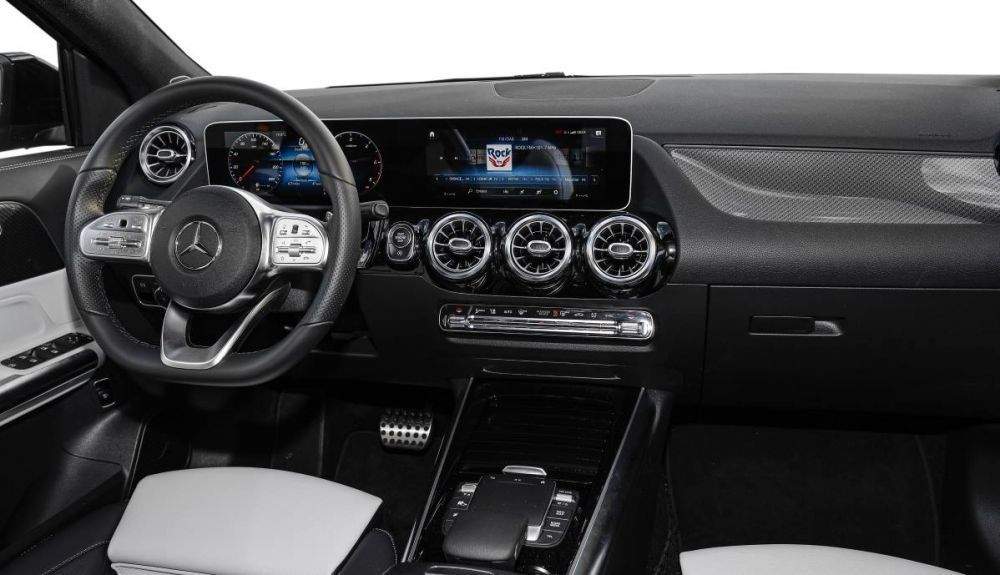 mercedes gla 200 d 016 1 1000x575