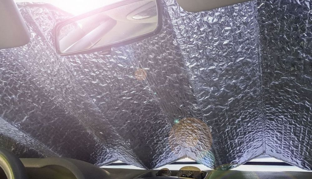 Es eficaz el parasol en los coches, conoce cuánto baja su temperatura y los mejores consejos Es eficaz el parasol en los coches, conoce cuánto baja su temperatura y los mejores consejos
