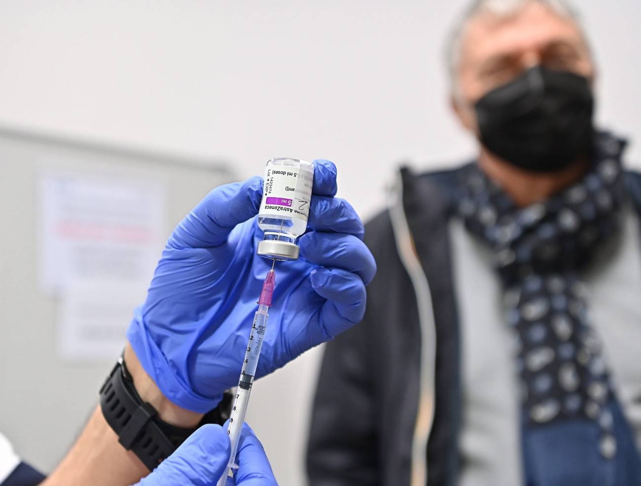 Este ensayo pionero permite diferenciar la respuesta inmunitaria de la vacunación contra la covid 19 de la provocada por la infección por el SARS CoV 2