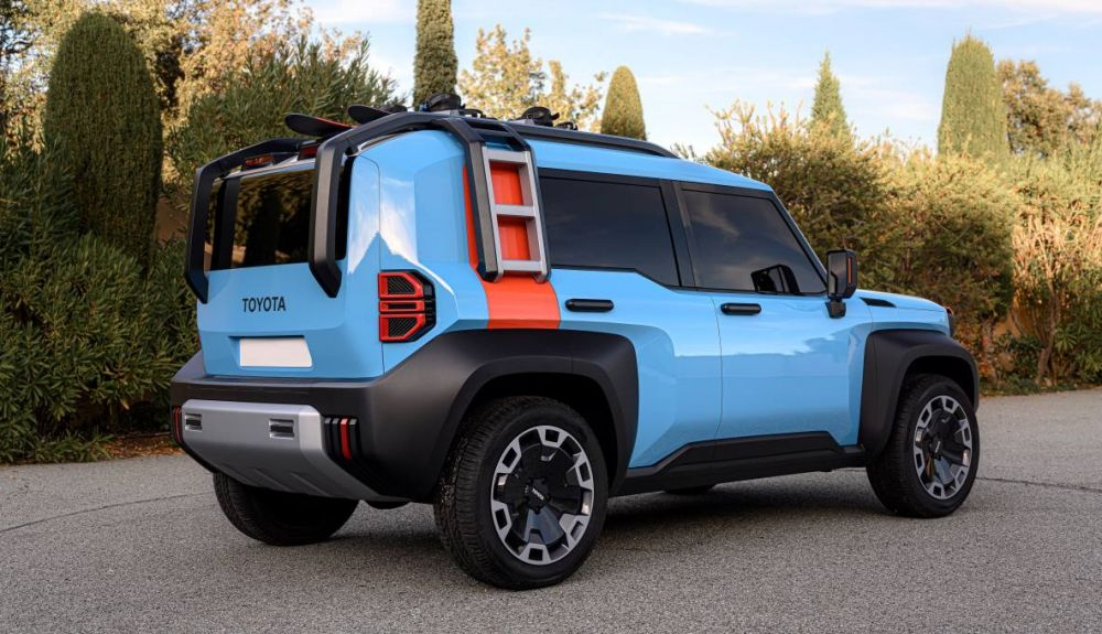 Toyota Compact Cruiser EV 6 Toyota Compact Cruiser EV 6
