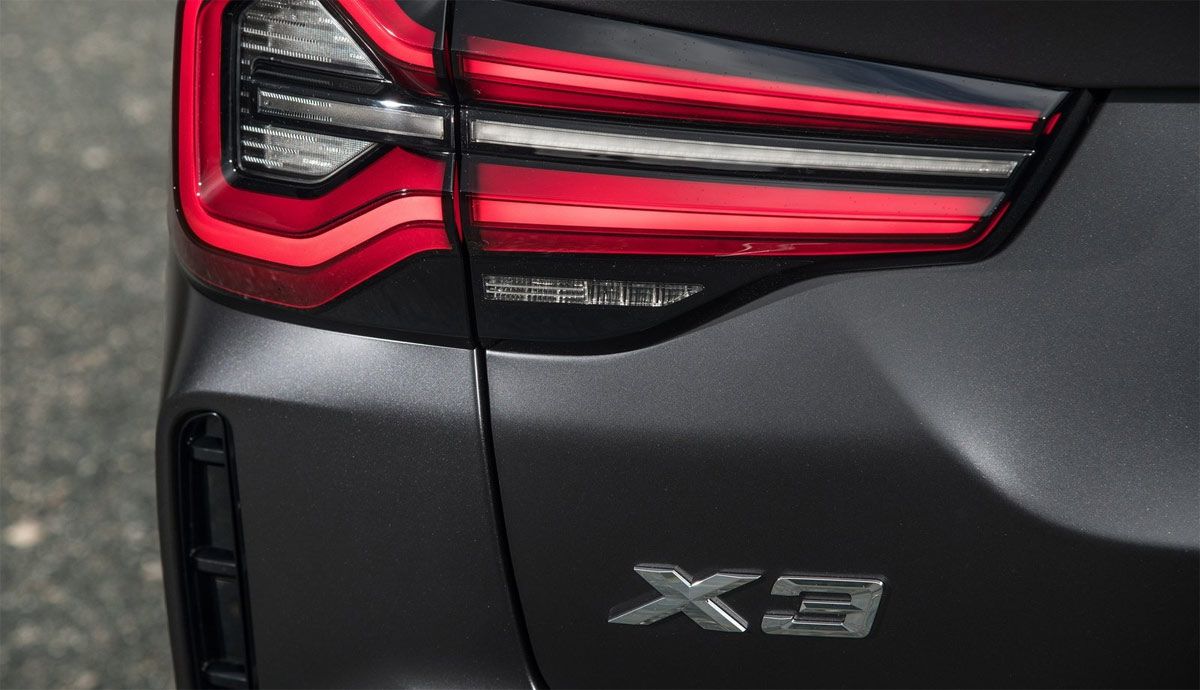 BMW trabaja ya con la próxima generación de su SUV compacto, el X3; atentos a las fotos espía de las primeras unidades de prueba.