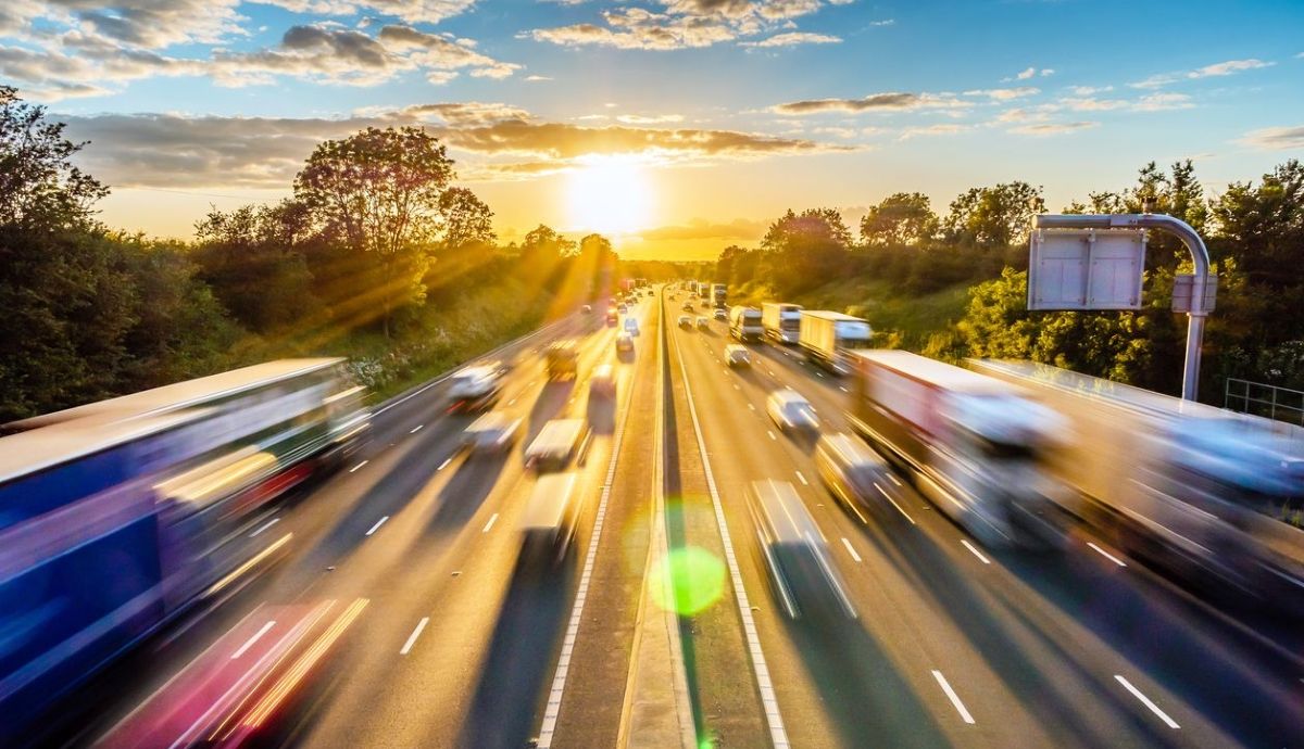 Los efectos de la prohibición del coche diésel, de gasolina e híbrido en la industria del automóvil
