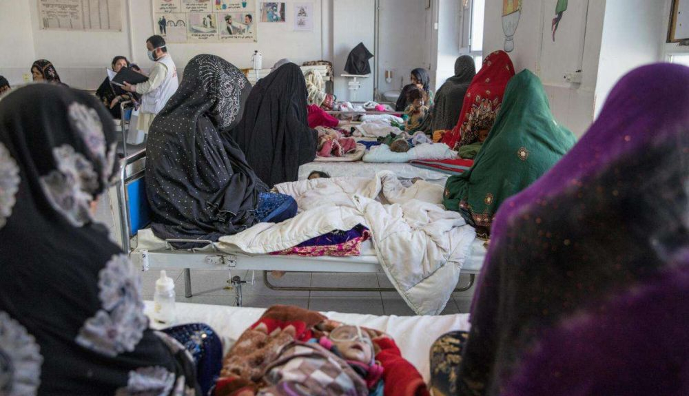 Las instalaciones de MSF están abrumadas con pacientes que sufren sarampión y desnutrición.