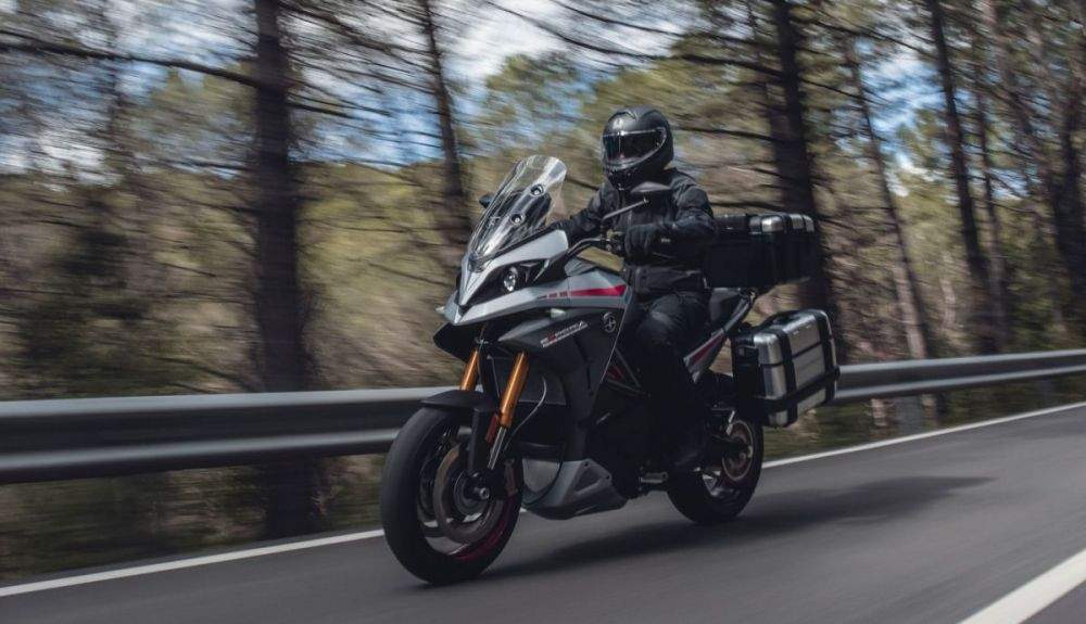 Energica Experia, la nueva moto Sport Turismo eléctrica para los grandes viajes