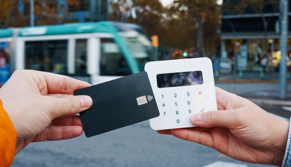 El Gobierno concederá ayudas a los diferentes abonos de transporte público en España. Foto: iStock. El Gobierno concederá ayudas a los diferentes abonos de transporte público en España. Foto: iStock.