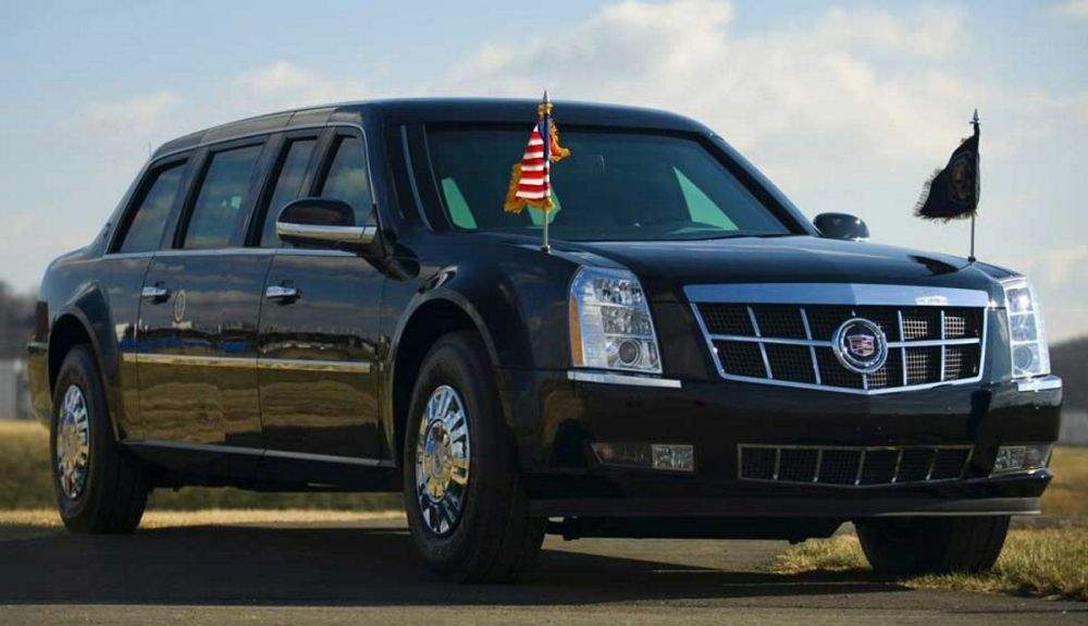 La Bestia ya está en España, así es el coche de Joe Biden, un tanque con logo Cadillac