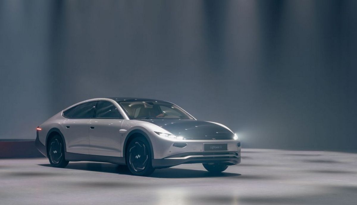 Ligthyear 0, un coche eléctrico con el plus de 70 km de autonomía a partir del sol